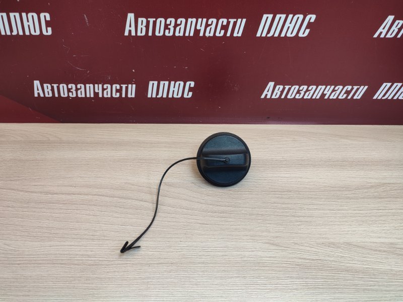 Крышка топливного бака
