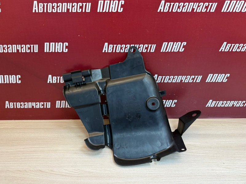Пыльник двигателя