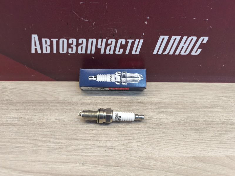 Свеча зажигания