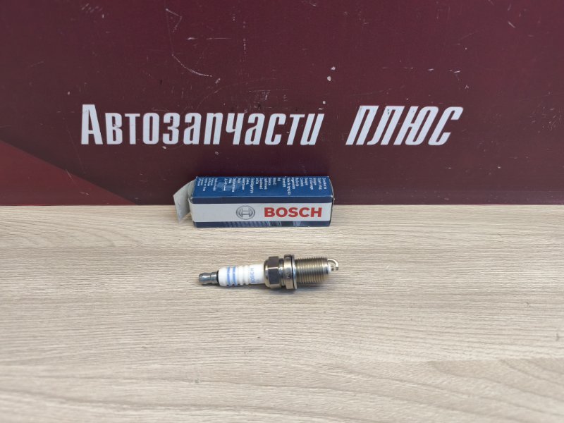 Свеча зажигания