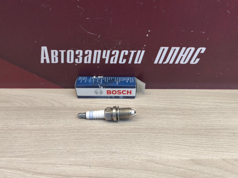 Свеча зажигания