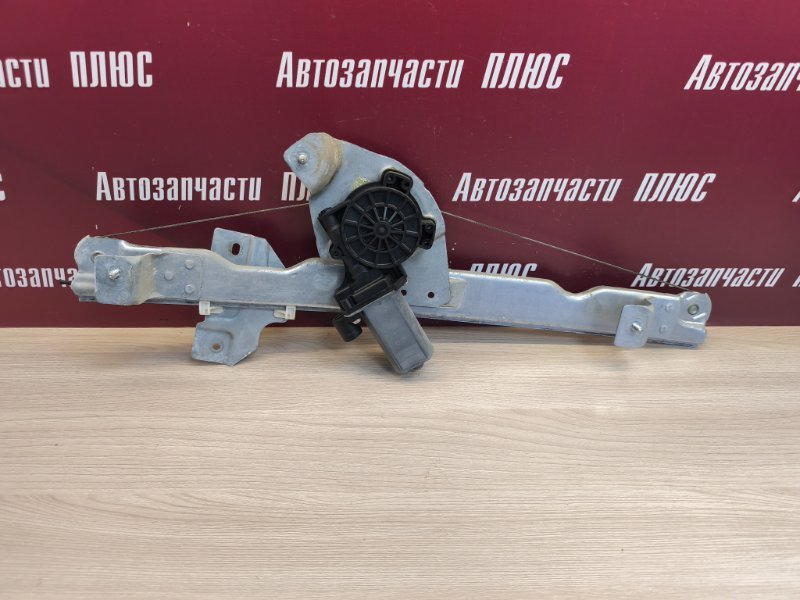 Стеклоподъемник двери