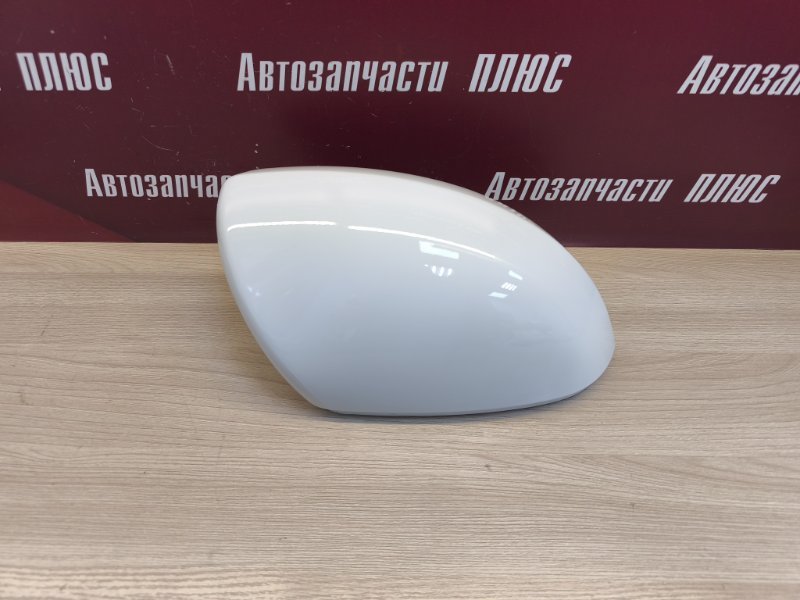 Крышка зеркала