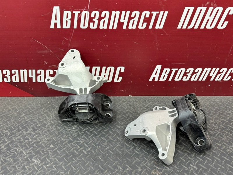 Опора двигателя