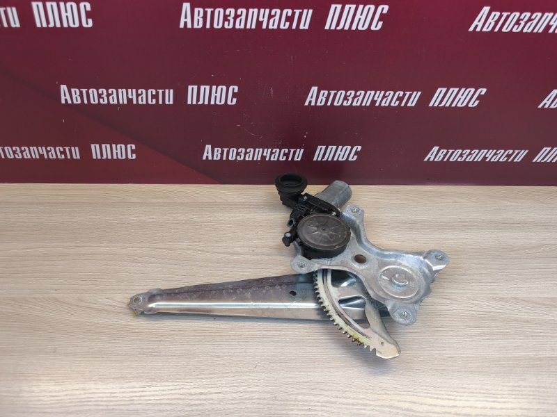 Стеклоподъемник двери