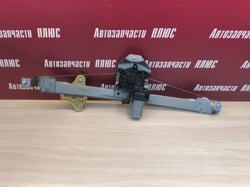 Стеклоподъемник двери