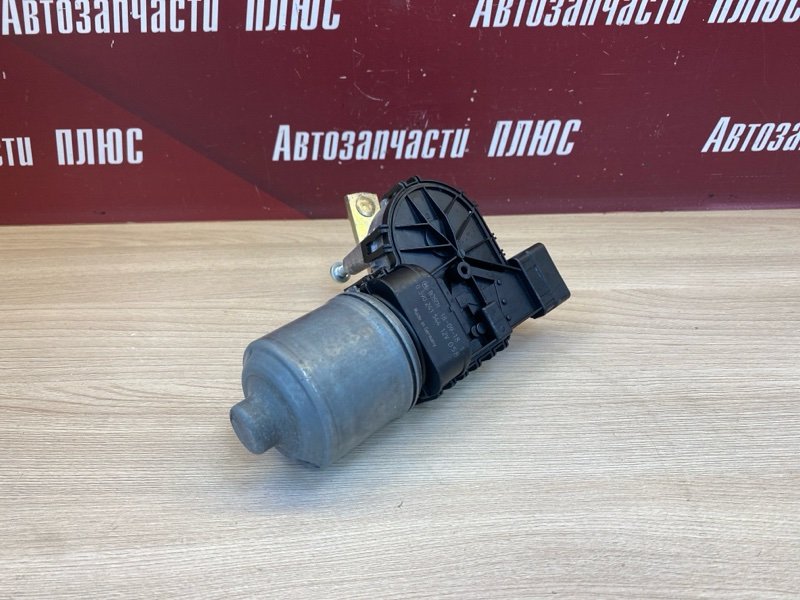 Моторчик дворников