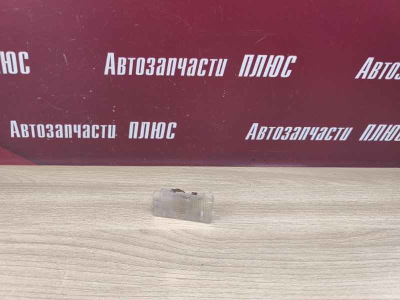 Плафон освещения багажника