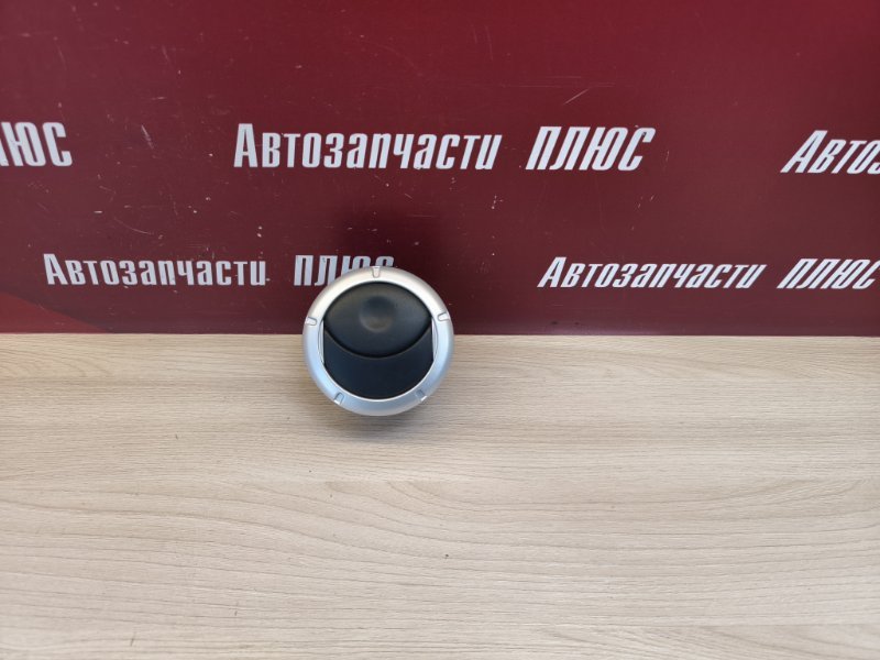 Воздушный дефлектор салона