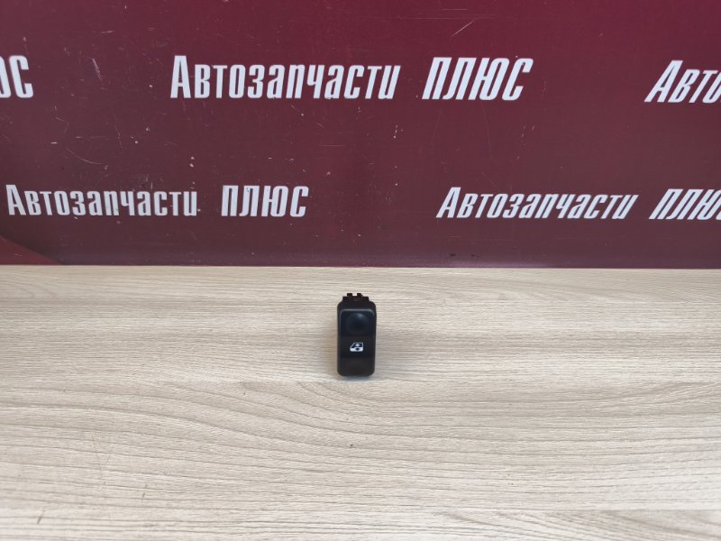 Кнопка стеклоподъемника