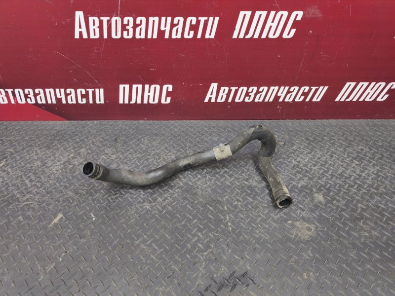 Патрубок радиатора