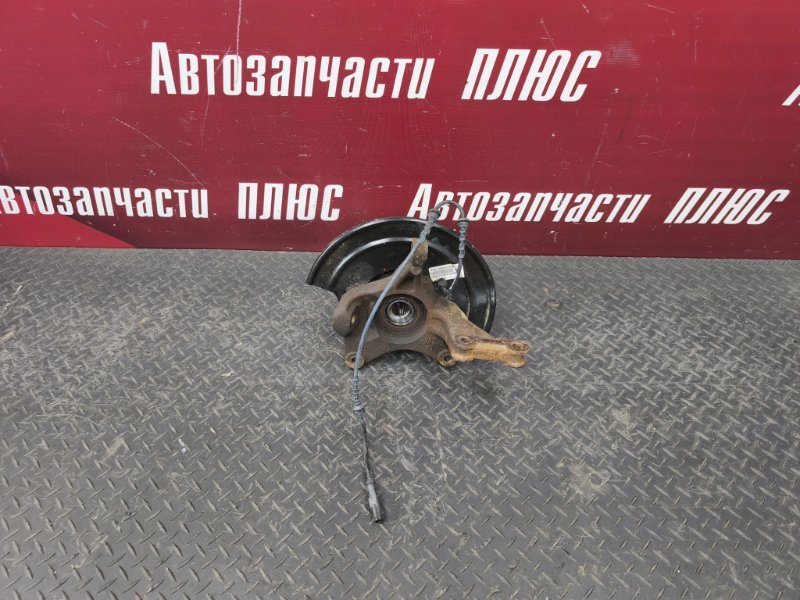 Кулак поворотный