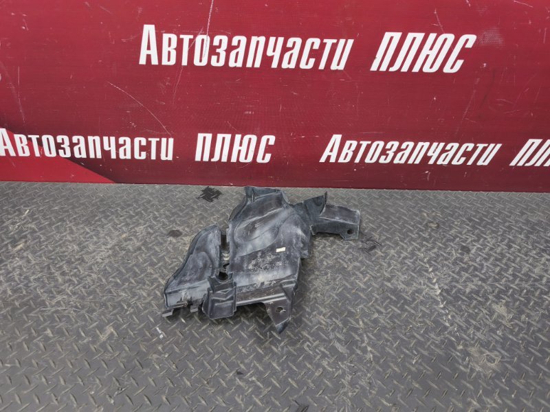 Пыльник двигателя