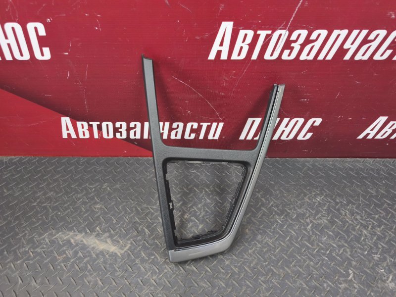 Накладка центральной консоли