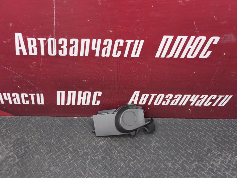 Кожух рулевой колонки