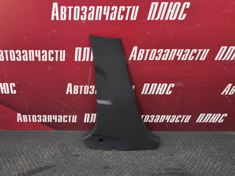 Обшивка средней стойки
