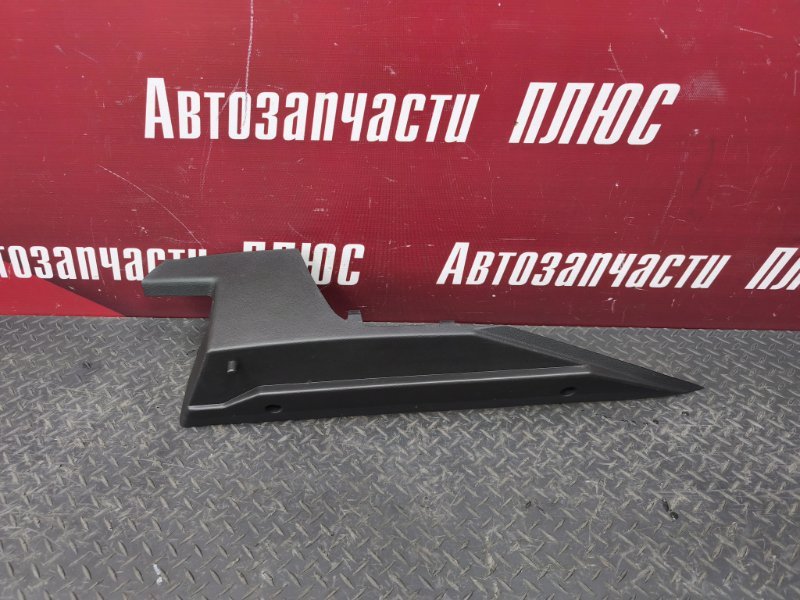 Держатель задней полки