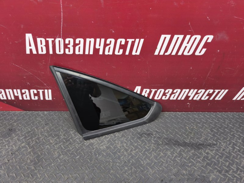 Форточка кузова