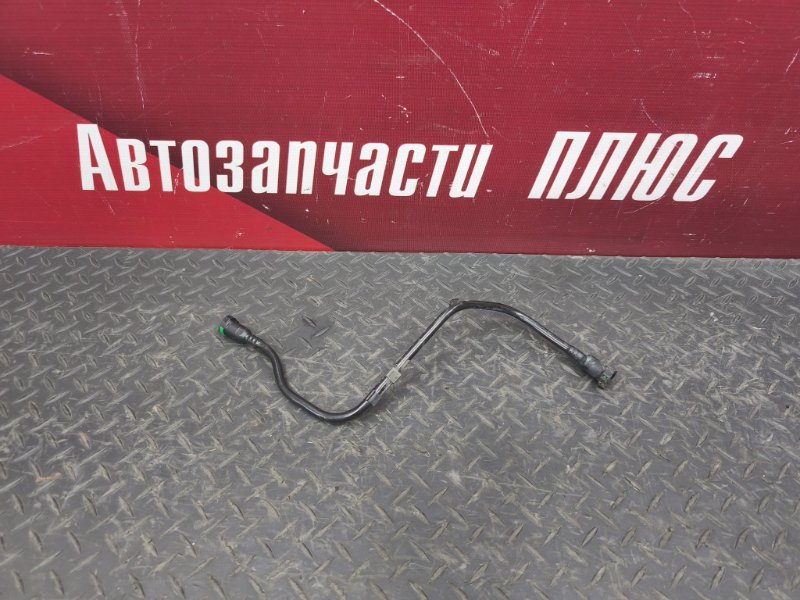 Трубка топливная