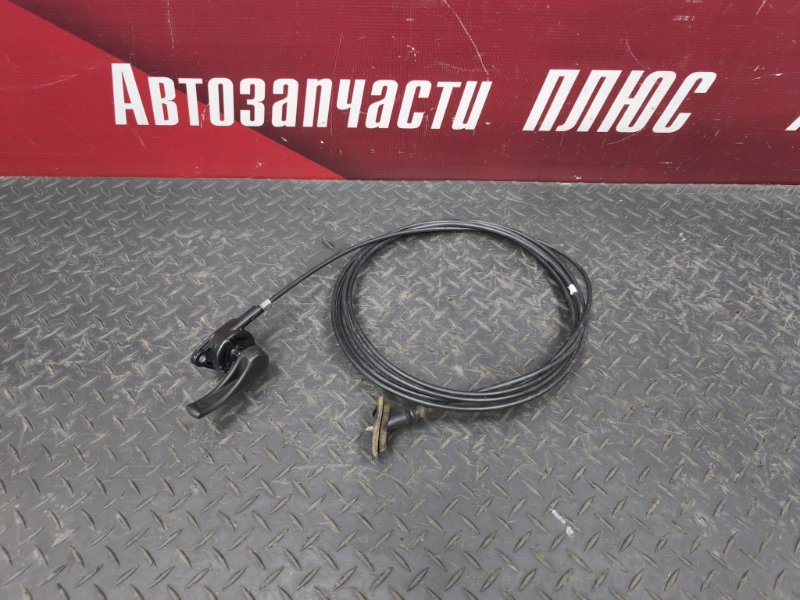 Трос лючка бензобака