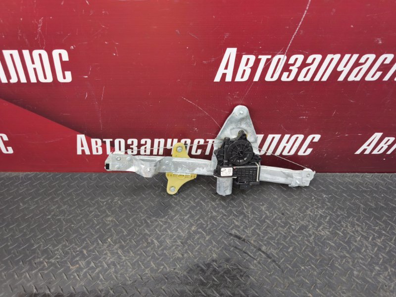 Стеклоподъемник двери