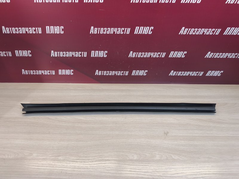 Уплотнитель стекла двери внутренний
