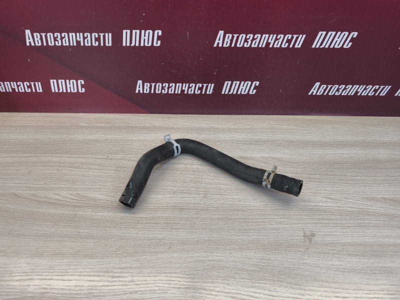 Патрубок маслоохладителя