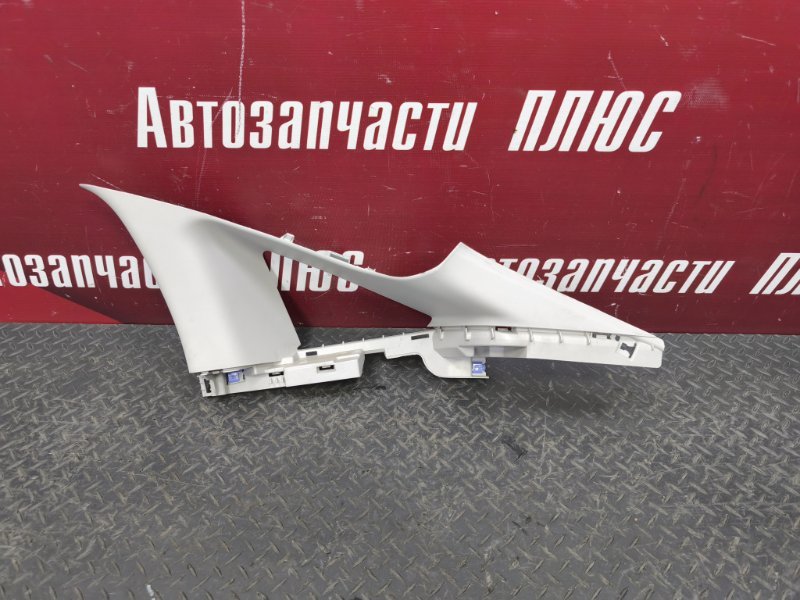 Держатель задней полки