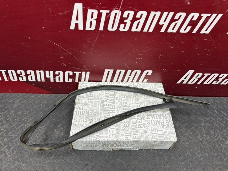 Уплотнитель двери