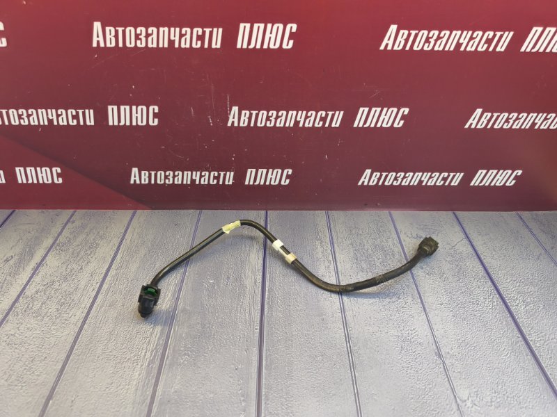 Трубка топливная