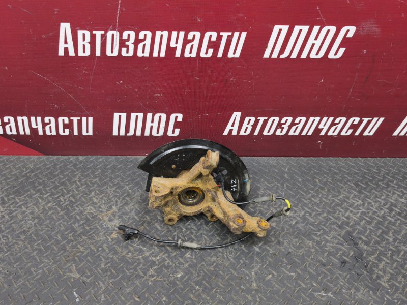 Кулак поворотный