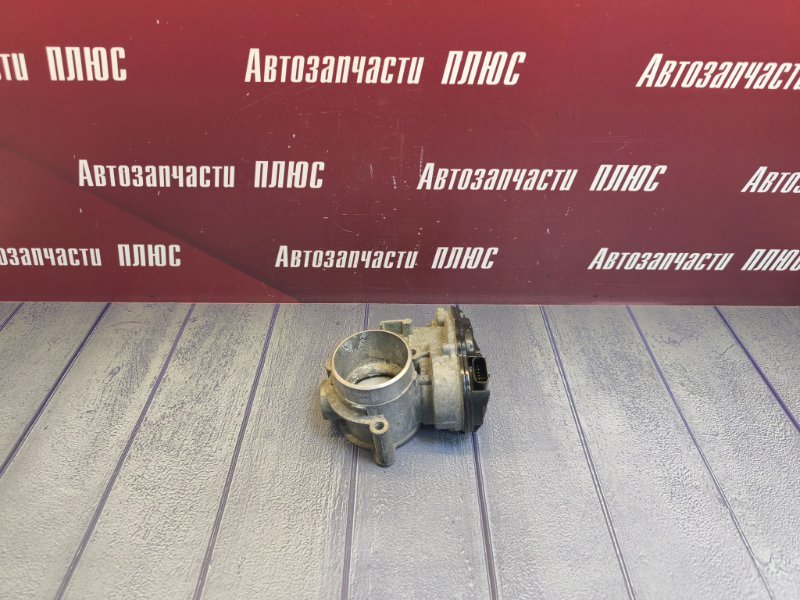 Дроссельная заслонка