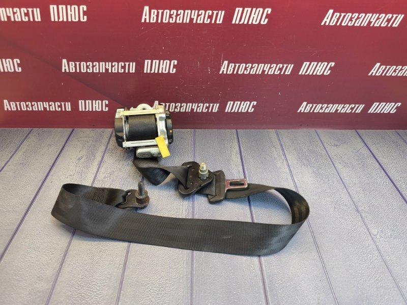Ремень безопасности