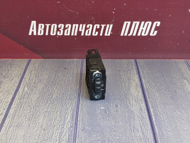 Кнопка корректора фар