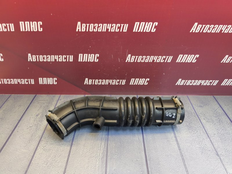 Патрубок воздушного фильтра