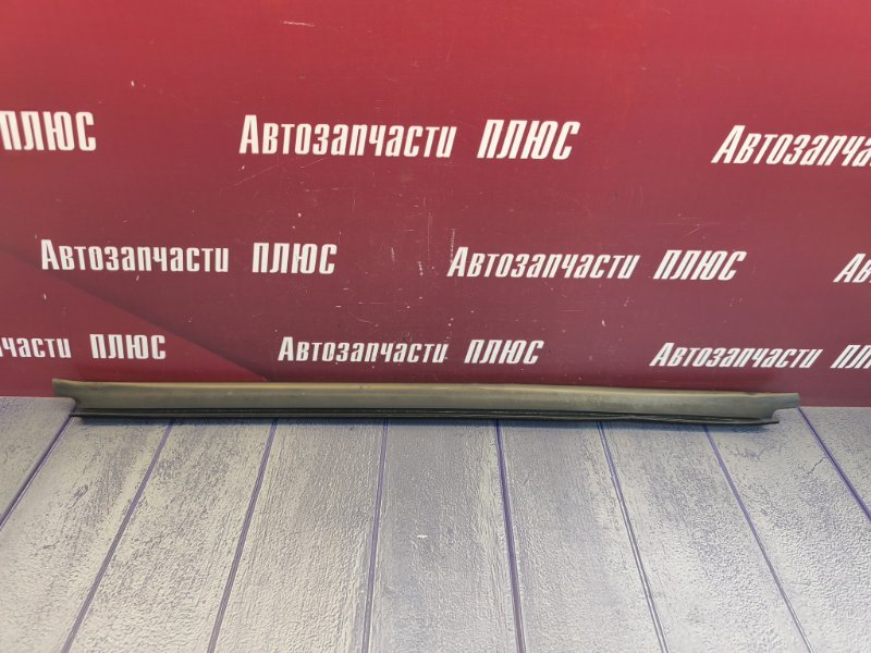 Уплотнитель стекла двери внутренний