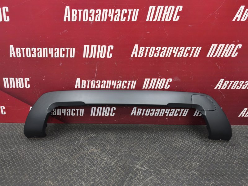 Накладка заднего бампера