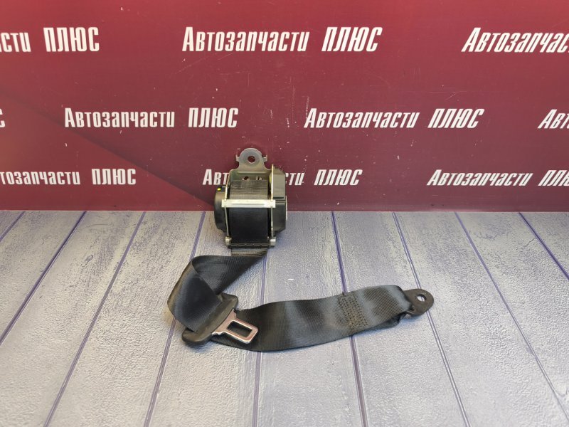 Ремень безопасности