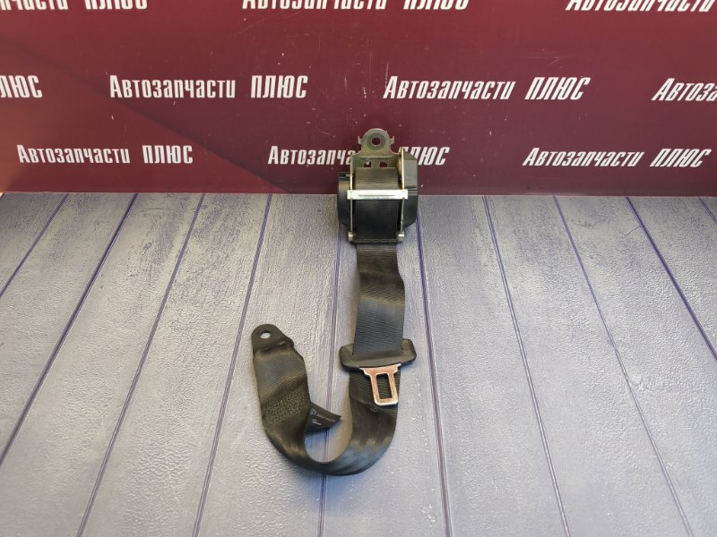 Ремень безопасности