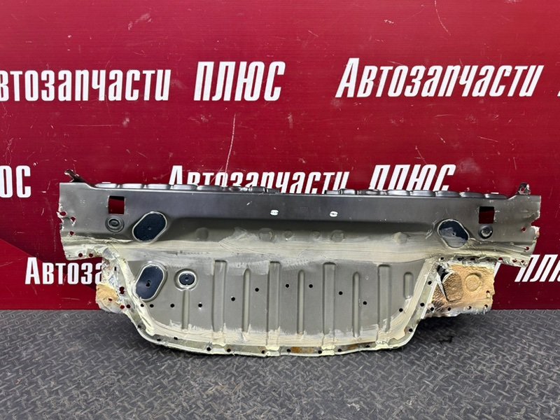 Задняя панель