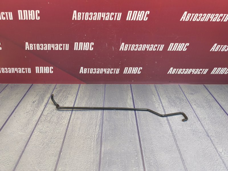 Упор капота