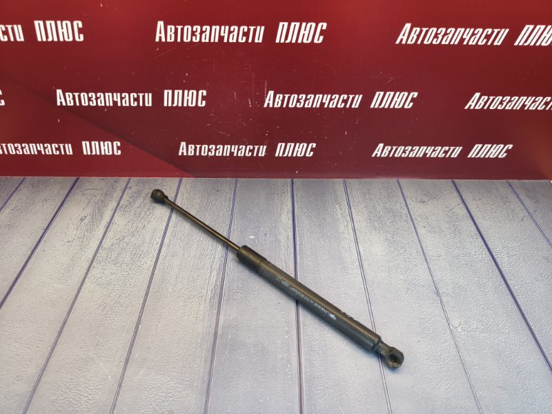 Амортизатор багажника