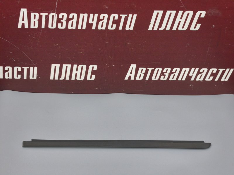 Уплотнитель стекла двери внешний