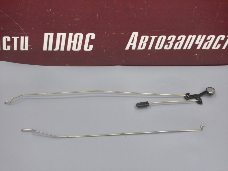 Тяга замка двери