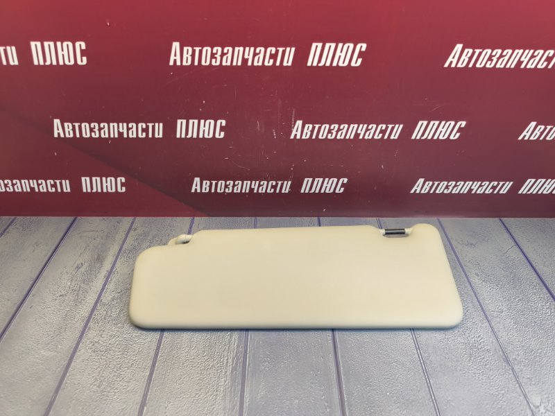 Козырек солнцезащитный