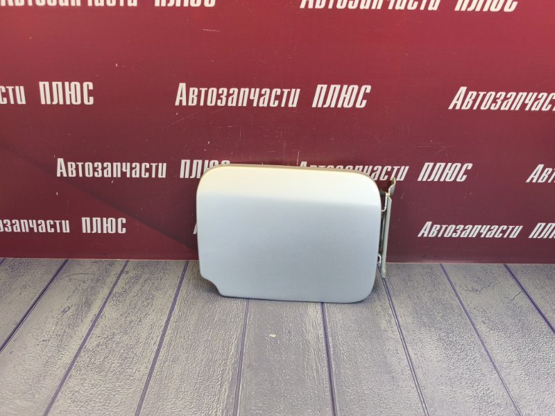 Лючок бензобака
