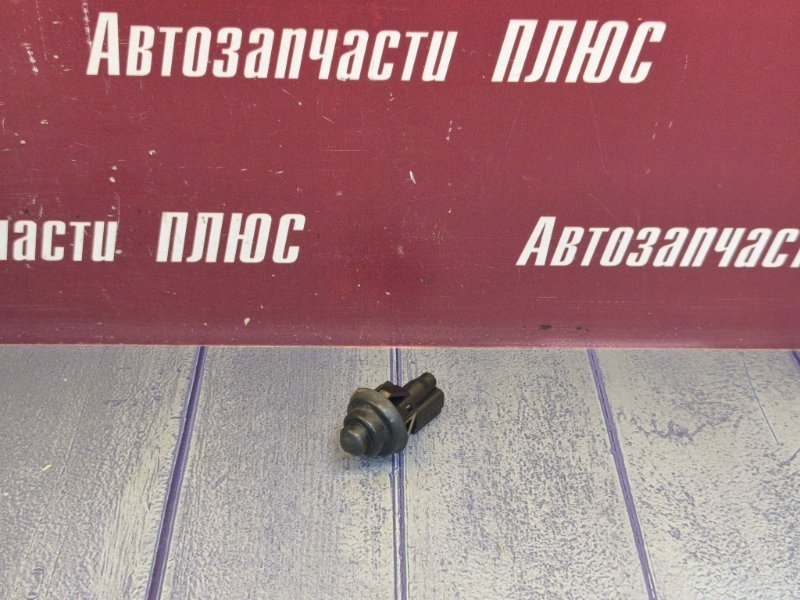 Концевик двери