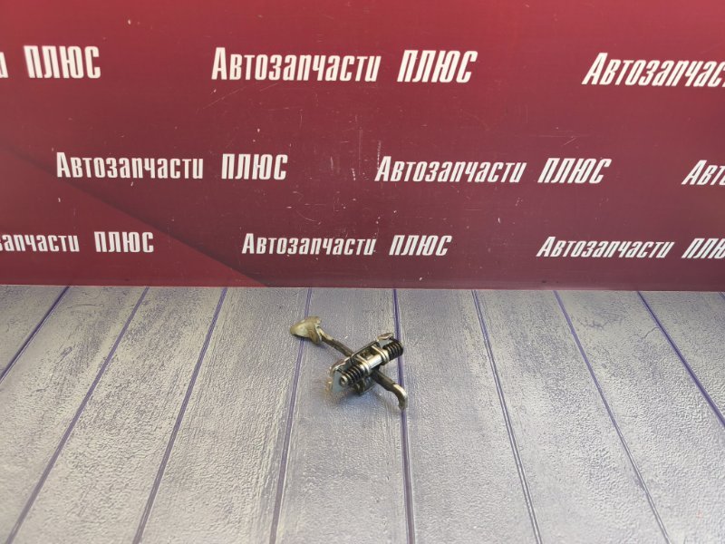 Ограничитель двери