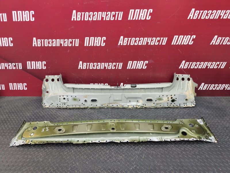 Задняя панель кузова