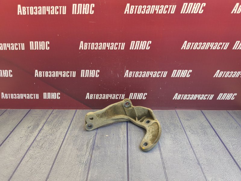 Кронштейн кпп